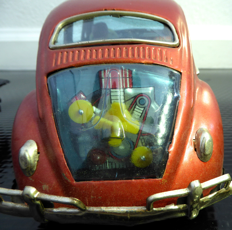 Illustration for article titled LaLD Engine Week 2018: Car with the Transparent Engine cover